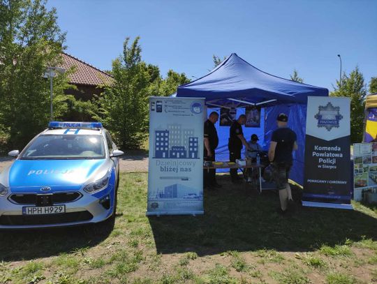 „DZIELNICOWI BLIŻEJ NAS” PODCZAS FESTYNÓW I RODZINNYCH PIKNIKÓW