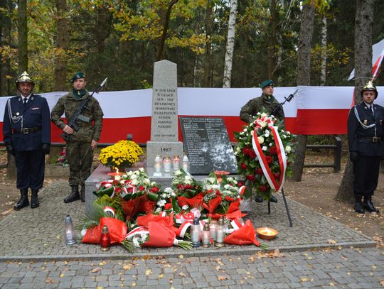 Uroczystości upamiętniające ofiary zbrodni wojennych sprzed 83 lat