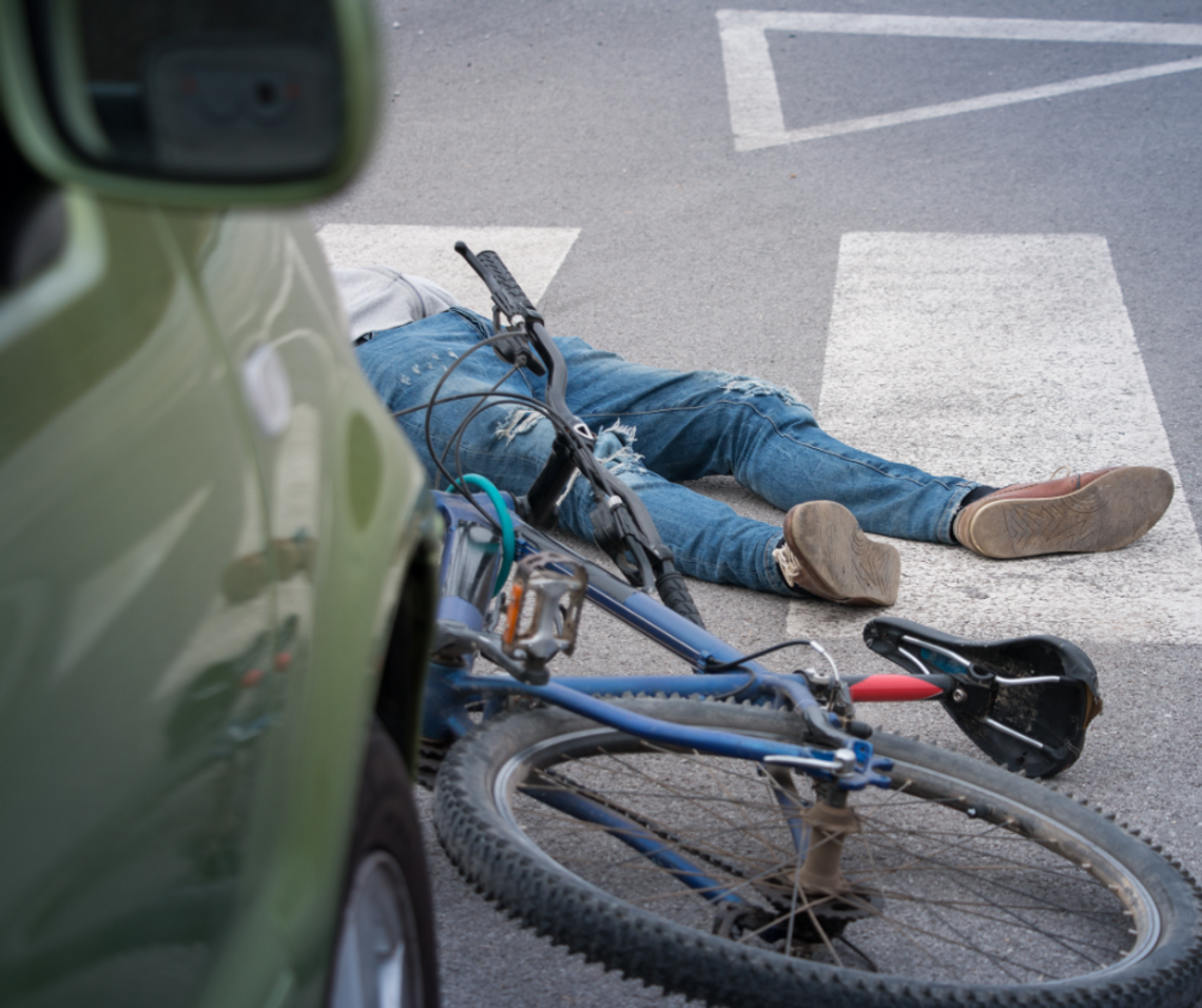 Potrącenie rowerzysty w Strzygach. Cyklista był pijany